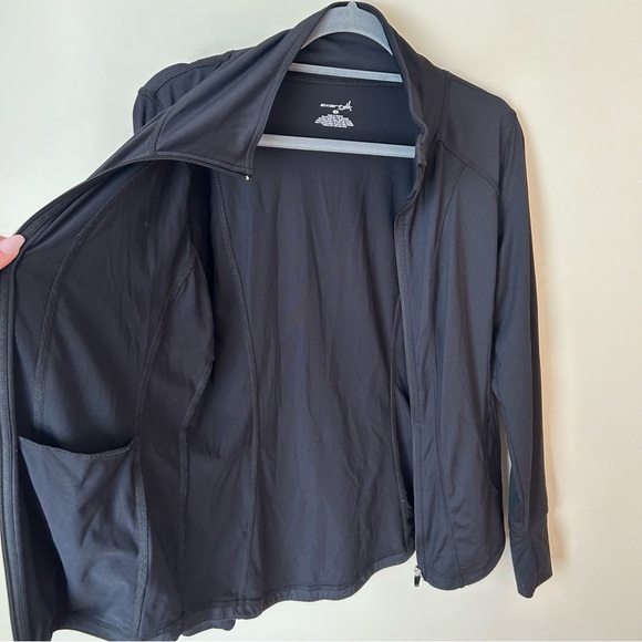 Exertek Black Athletic Full Zip Outdoor Lightweight Heat Gear Jacket Size Small - Picture 5 of 6